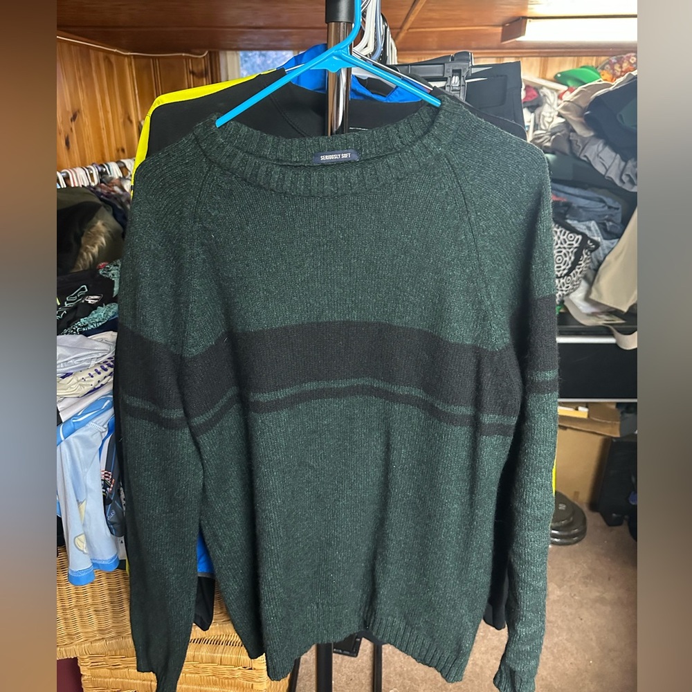 Men’s sweater